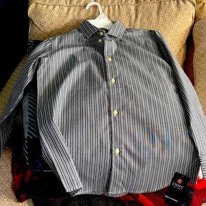 NWT Boys Chap Long sleeve shirt
